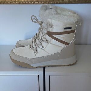 Elegant Cream and Tan Winter Boots